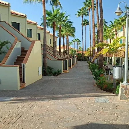 Bellamar 1, 32 Apartment *