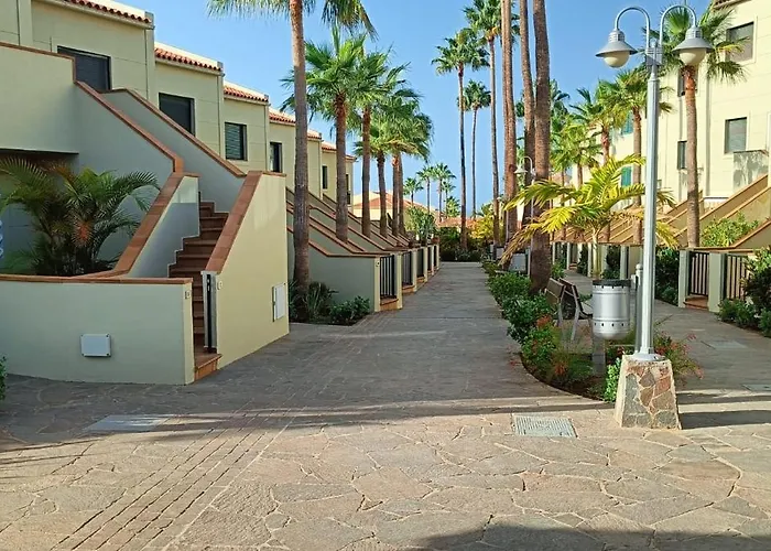 Bellamar 1, 32 Apartment *