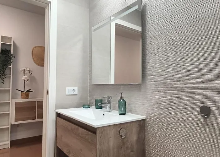 Bellamar 1, 32 アパート アデヘ