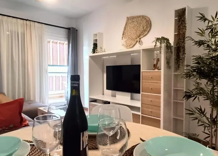 Bellamar 1, 32 Адехе